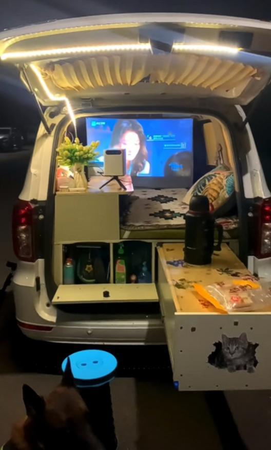 的剁椒鱼头成了不买房的年轻人的新家PG电子麻将胡了2模拟器三万一辆(图18)