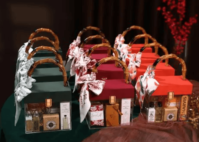 高铁站热销伴手礼TOP5真实口碑榜麻将胡了免费试玩2025重庆机场、(图2)